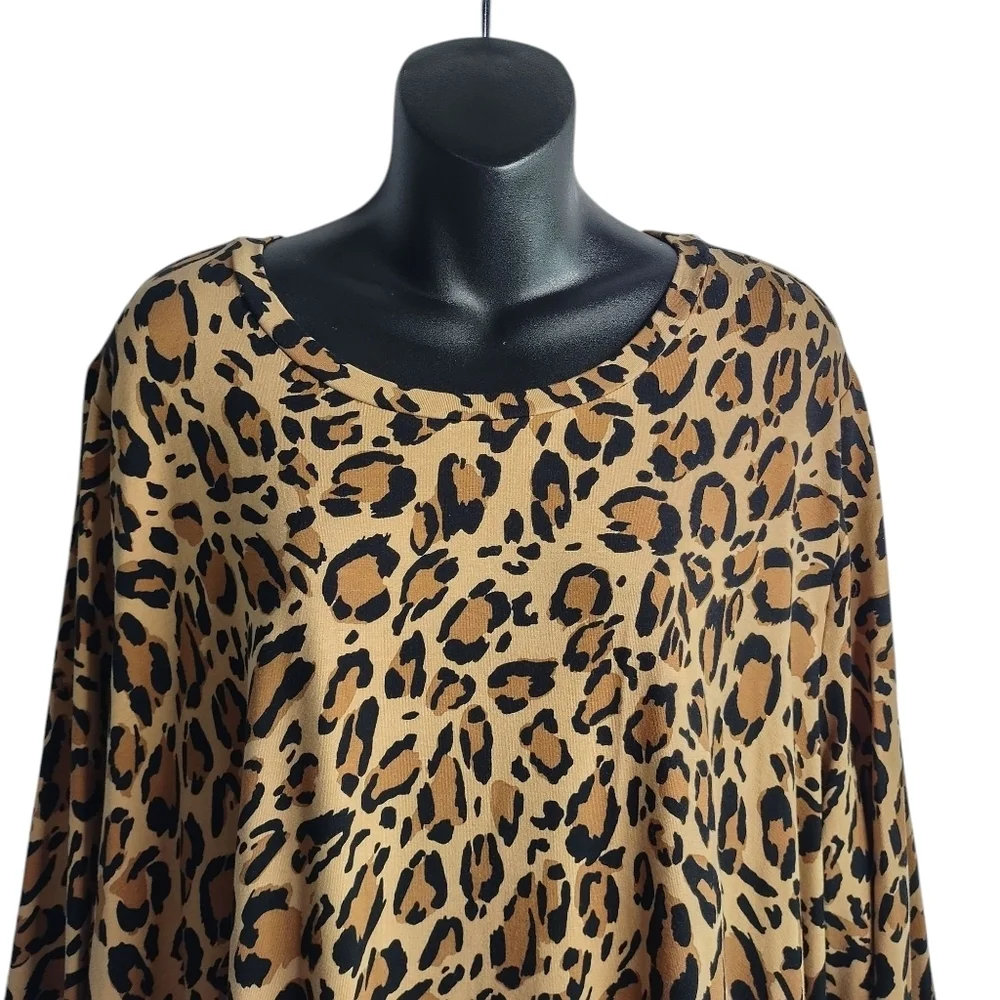 Jessica London Women's Plus Size Swing Leopard Print Top Blouse Size 26/28 - Picture 4 of 10